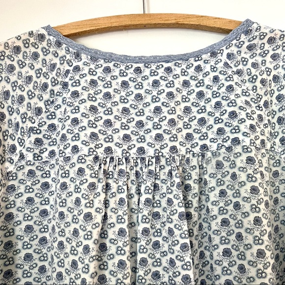 APRIL CORNELL Floral Blue and White Short Sleeve Tunic Top Women’s Size Medium - Picture 4 of 11